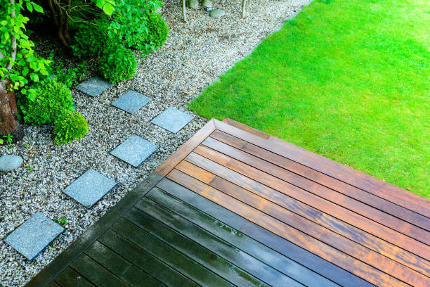 Best Gutter Cleaning and Brightening in Seadrift, TX